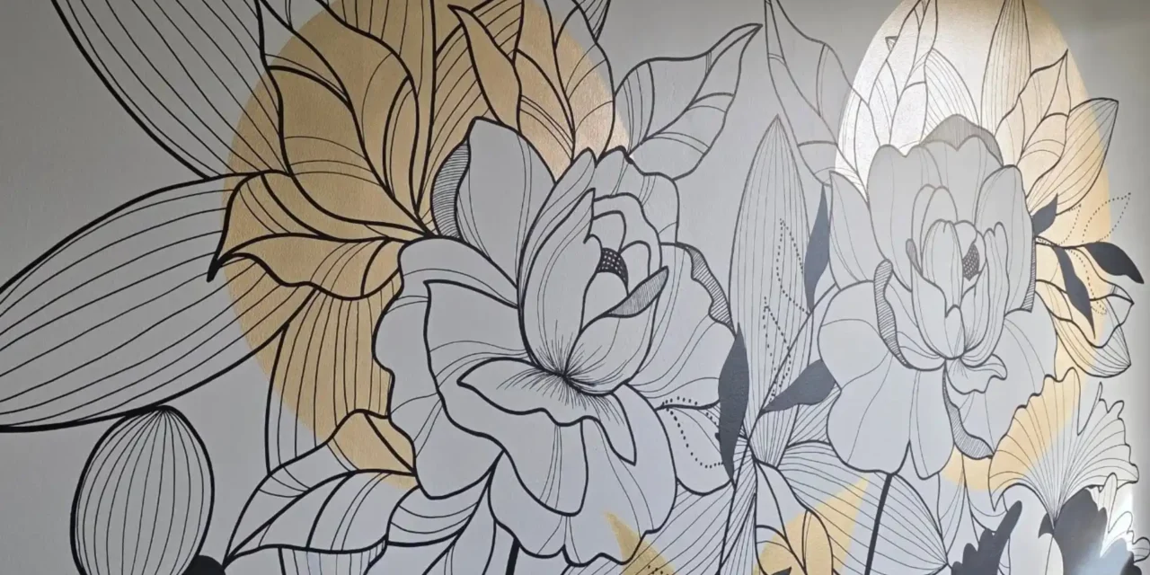 Fresque murale, décorative et intérieure pour des particuliers. Signée Mathilde Jauilhac, artiste dans les départements de la Charente-Maritime, de la Charente et partout en France.