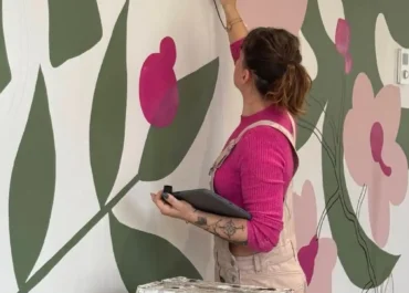 Fresque murale, décorative et intérieure pour des particuliers. Signée Mathilde Jauilhac, artiste dans les départements de la Charente-Maritime, de la Charente et partout en France.